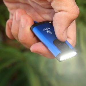 reNew Ultra-Compact Rechargeable Flashlight